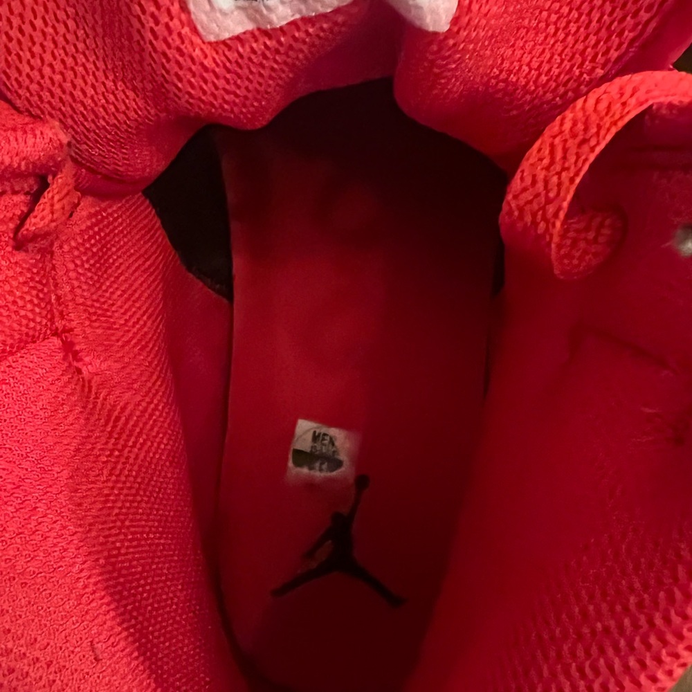 Air Jordan 1 Mid Black & Red | Men’s 11 - Picture 8 of 8